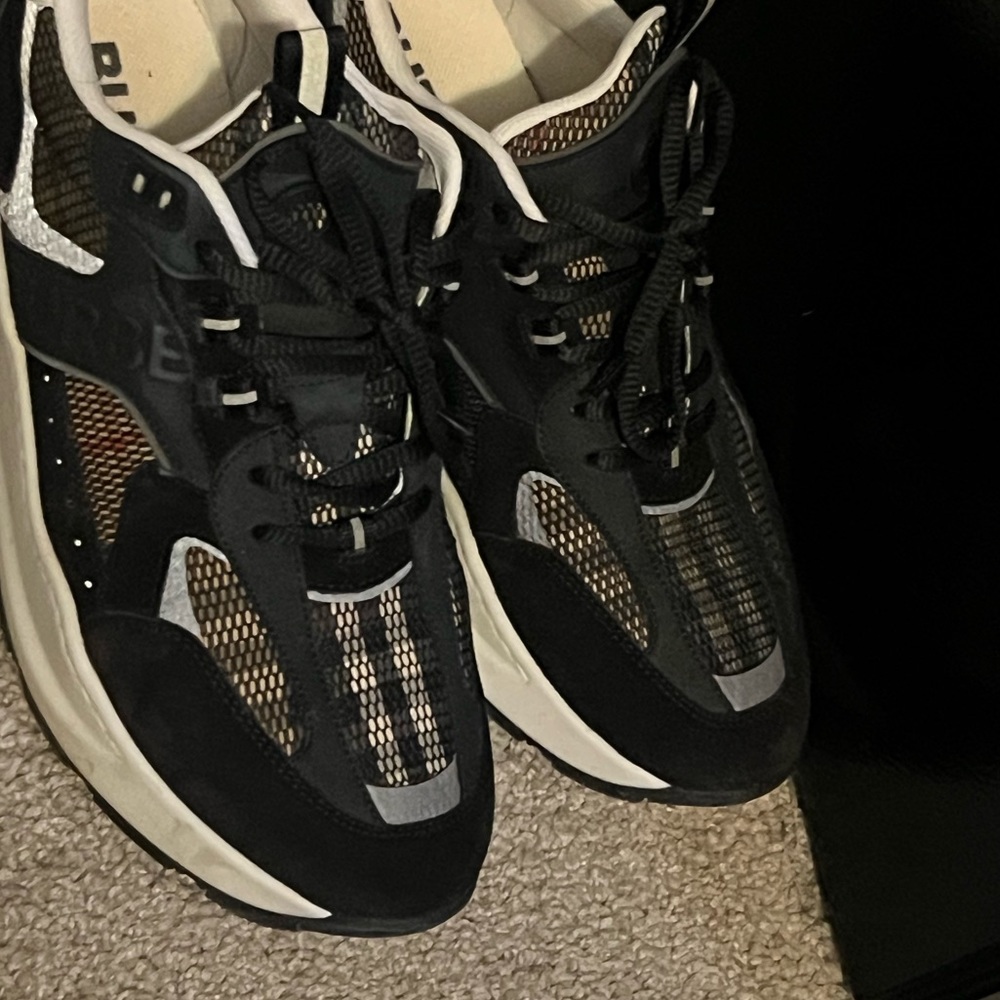 Burberry sneakers
